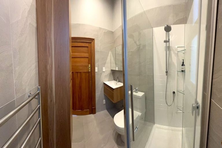 Photo of property in 37 Lawrence Street, Newtown, Wellington, 6021