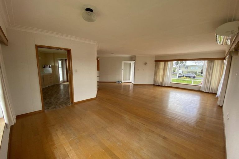 Photo of property in 39 Toroa Street, Torbay, Auckland, 0630