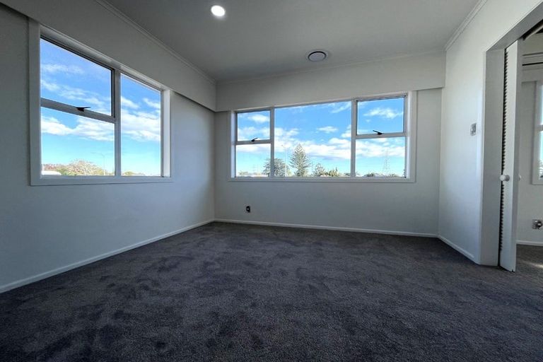 Photo of property in 106 Ti Rakau Drive, Pakuranga, Auckland, 2010