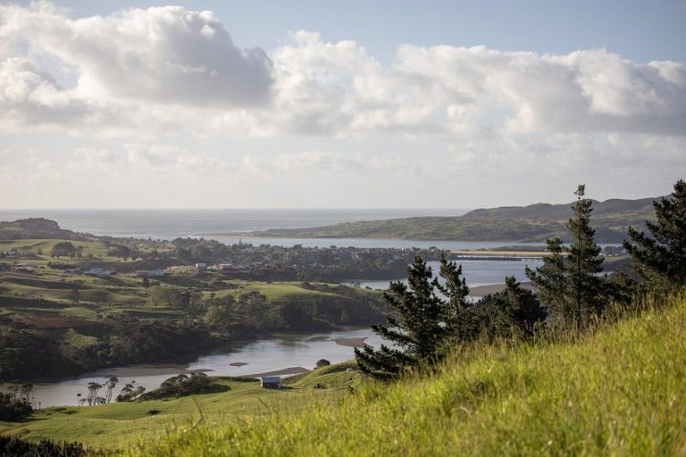 Photo of property in 116 Maungatawhiri Road, Raglan, 3295