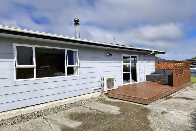 Photo of property in 145 Cunningham Crescent, Grasmere, Invercargill, 9810
