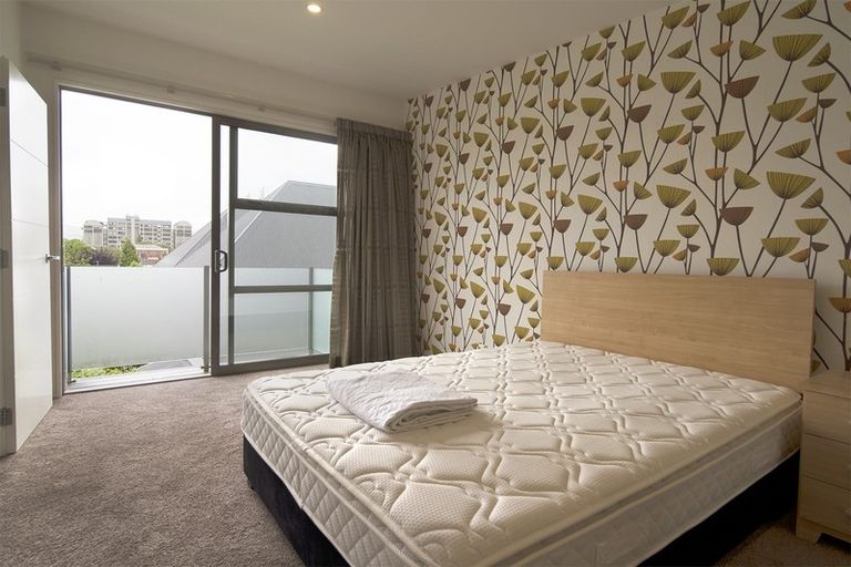 Photo of property in 2/7 Union Street, North Dunedin, Dunedin, 9016