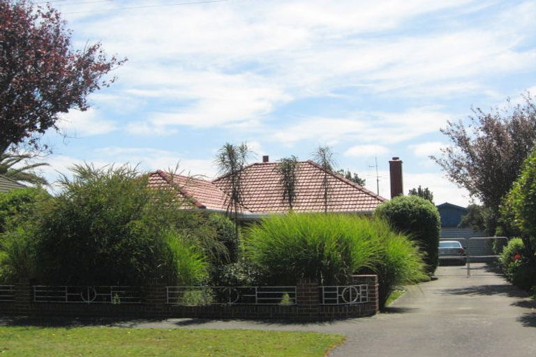 Photo of property in 26 Leistrella Road, Hoon Hay, Christchurch, 8025