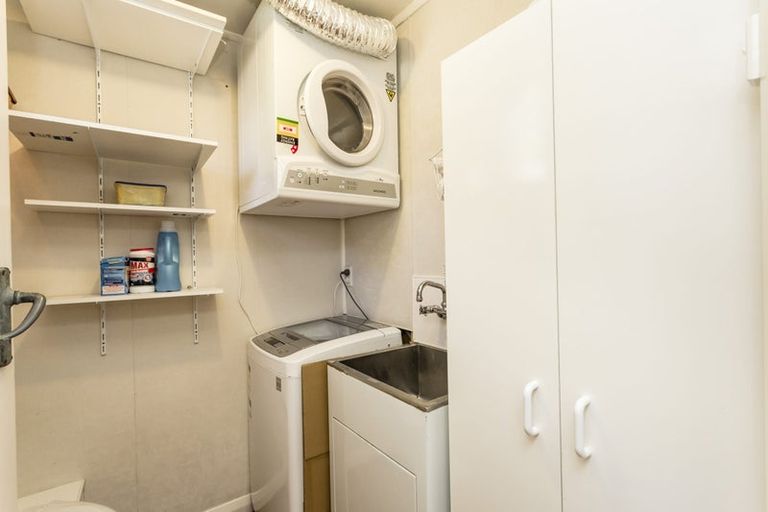 Photo of property in 17 Kiwi Street, Saint Leonards, Dunedin, 9022