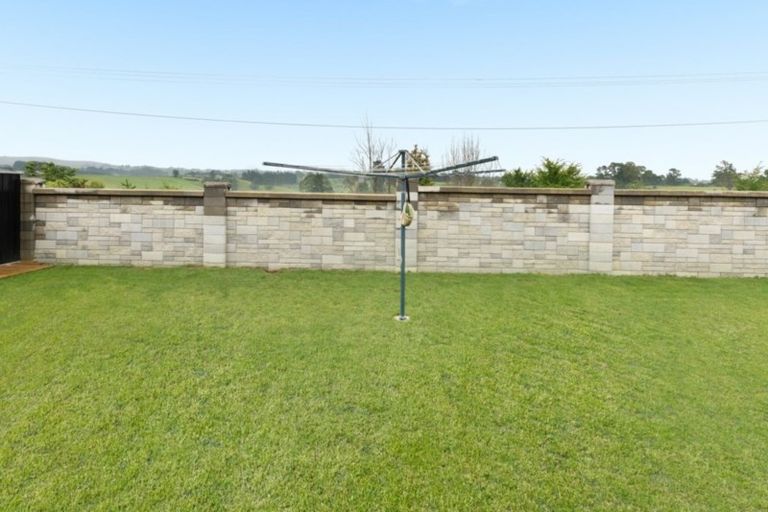 Photo of property in 12 Saint Thomas Avenue, Pyes Pa, Tauranga, 3112