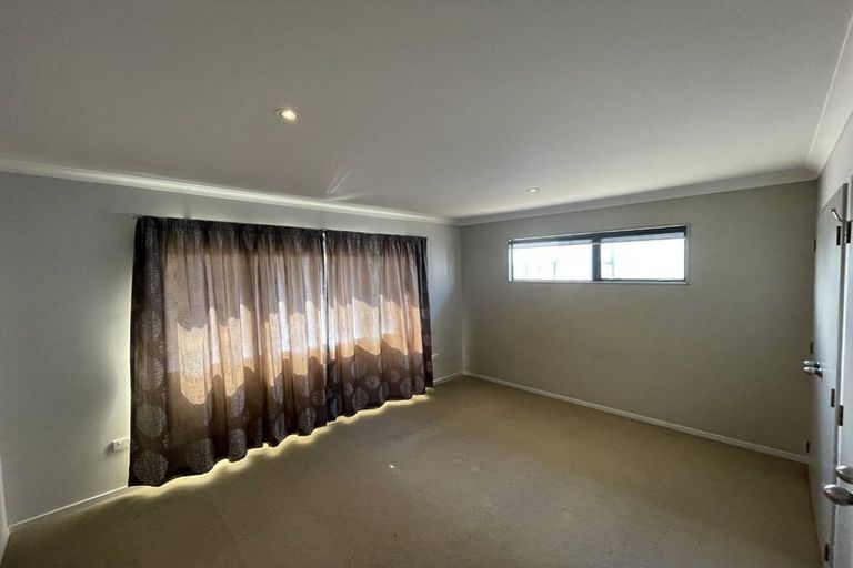 Photo of property in 18 William Roberts Road, Pakuranga, Auckland, 2010