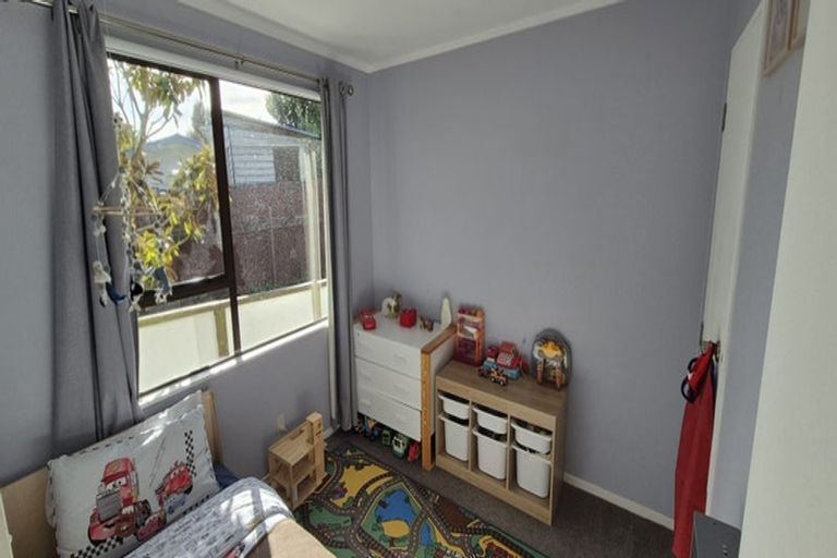 Photo of property in 13a Transom Close, Whitby, Porirua, 5024