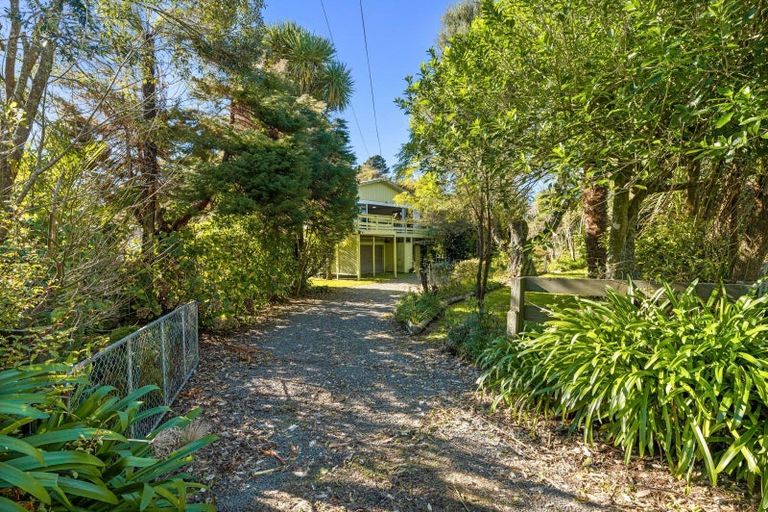 Photo of property in 126 Okere Road, Okere Falls, Rotorua, 3074