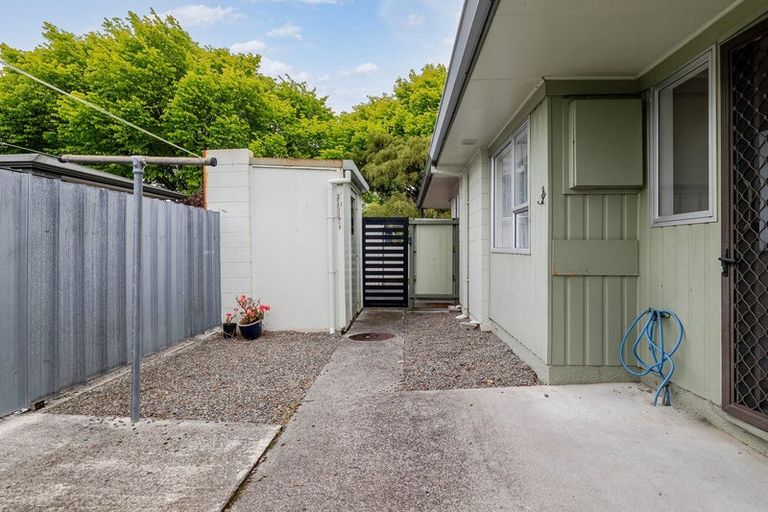 Photo of property in 19b Churchill Avenue, Hokowhitu, Palmerston North, 4410