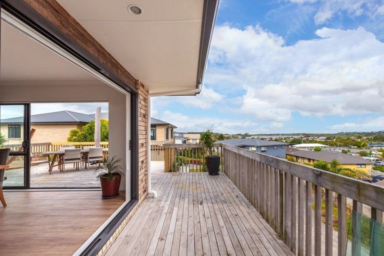 Photo of property in 22d Weka Street, Mangawhai, 0505