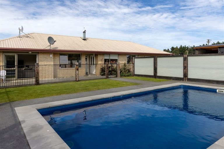 Photo of property in 48 Rarangi Road, Rarangi, Blenheim, 7273