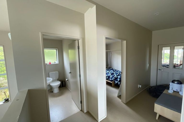 Photo of property in 65 Meadowcroft Grove, Johnsonville, Wellington, 6037