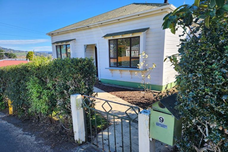 Photo of property in 9 Muir Street, Green Island, Dunedin, 9018
