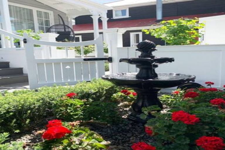 Photo of property in 236 Tinakori Road, Thorndon, Wellington, 6011