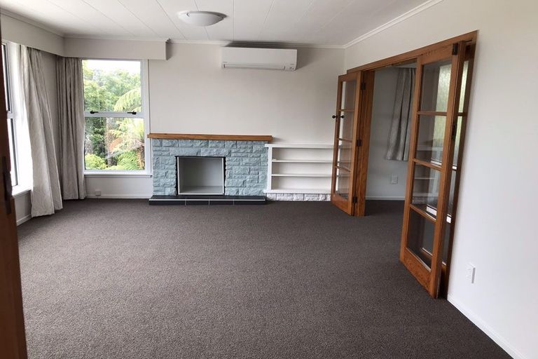 Photo of property in 7b Penrith Street, Westown, New Plymouth, 4310