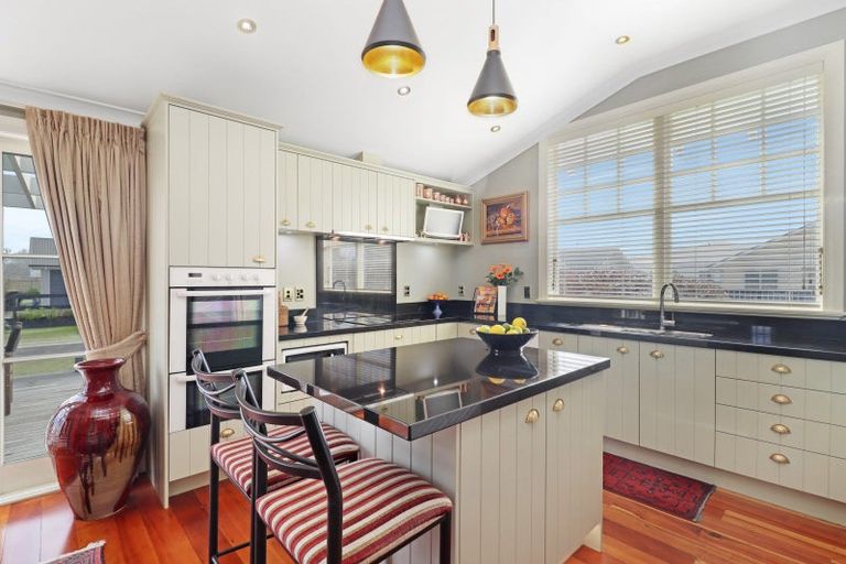 Photo of property in 62 Kenrick Street, Te Aroha, 3320