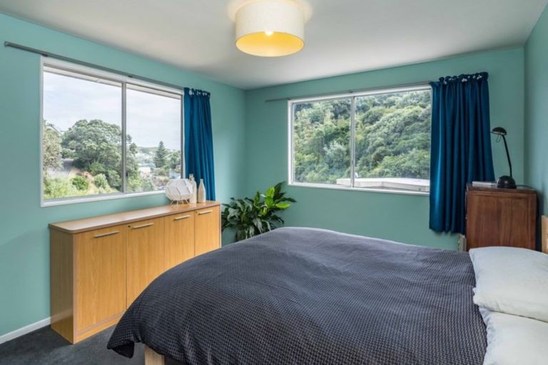 Photo of property in 40 Melrose Road, Island Bay, Wellington, 6023