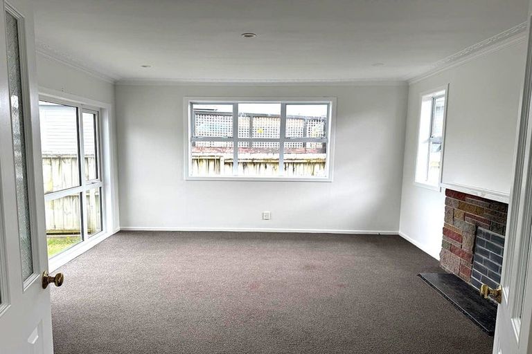 Photo of property in 118 Gloucester Road, Manurewa, Auckland, 2102