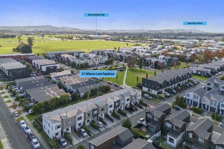 Photo of property in 37 Alliance Lane, Papakura, 2110
