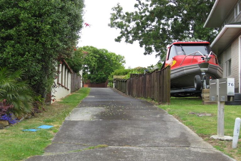 Photo of property in 76a Kiwi Esplanade, Mangere Bridge, Auckland, 2022