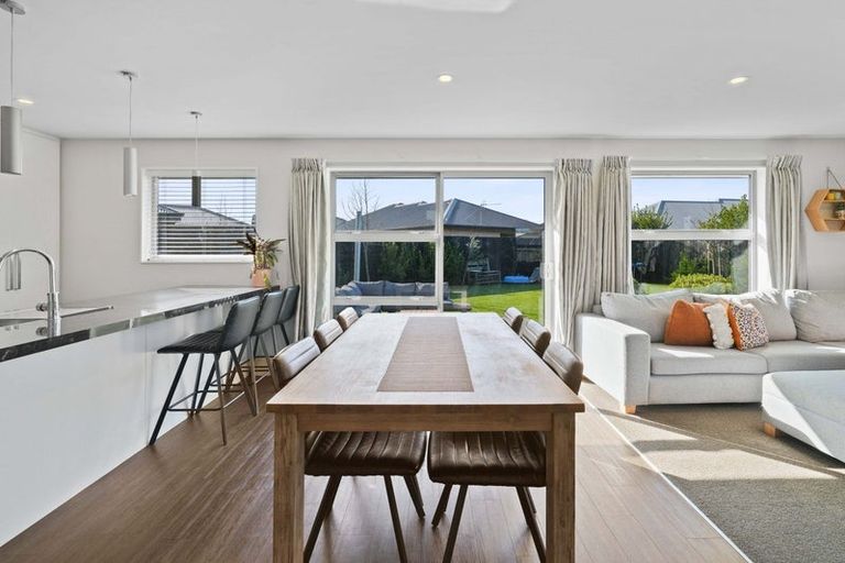 Photo of property in 6 Piper Street, Halswell, Christchurch, 8025