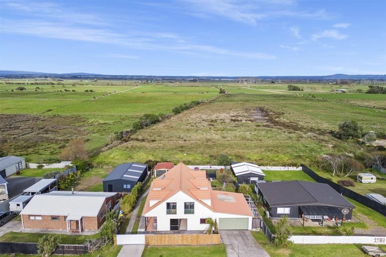 Photo of property in 196 Pukehina Parade, Pukehina, Te Puke, 3189