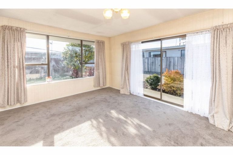 Photo of property in 2/95 Milton Street, Somerfield, Christchurch, 8024