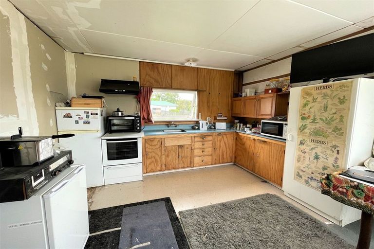 Photo of property in 23 Gorge Road, Clinton, 9534