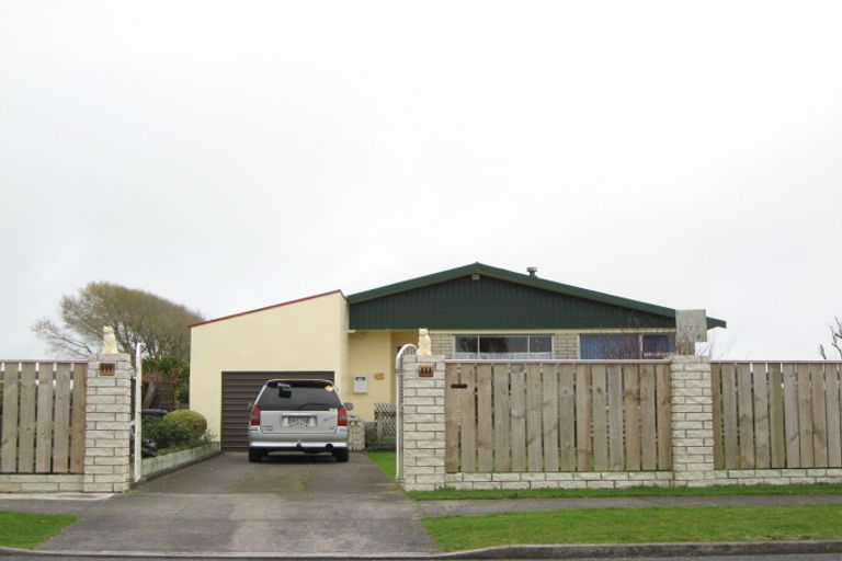 Photo of property in 111 Cracroft Street, Waitara, 4320