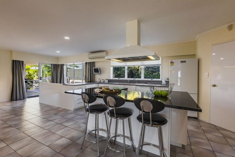 Photo of property in 81 Churchill Drive, Taradale, Napier, 4112