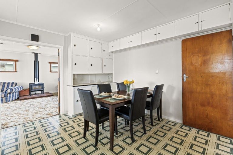 Photo of property in 15 Potaka Street, Marton, 4710