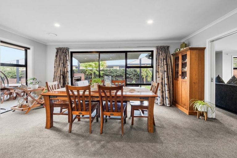 Photo of property in 5 Whiteoak Grove, Tinwald, Ashburton, 7700