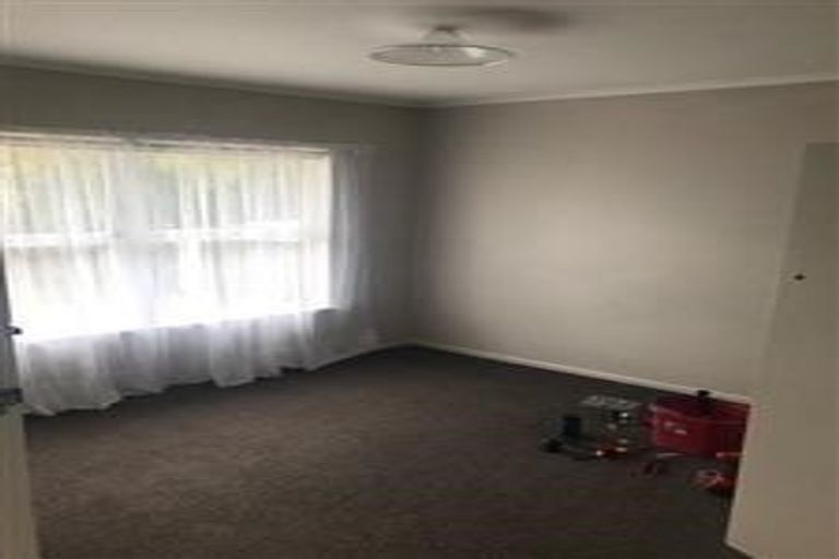 Photo of property in 2/18a Fenwick Avenue, Milford, Auckland, 0620