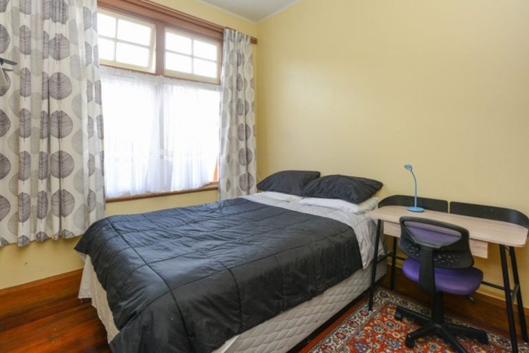 Photo of property in 243 Georges Drive, Napier South, Napier, 4110