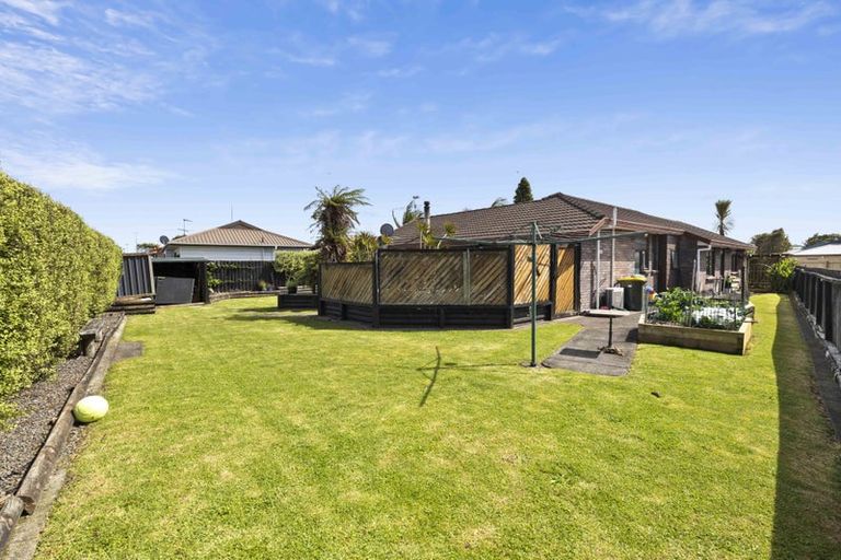 Photo of property in 20 Churchill Terrace, Waiuku, 2123