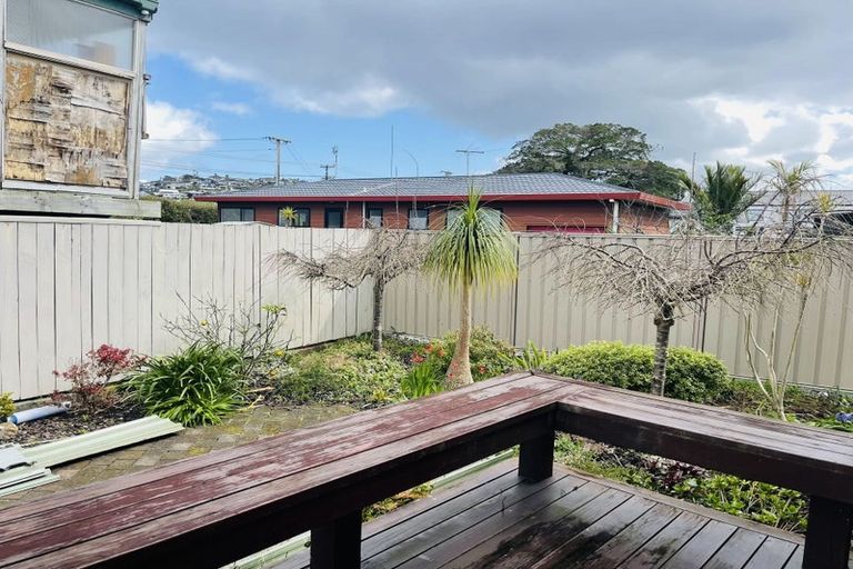 Photo of property in 141b Centreway Road, Orewa, 0931