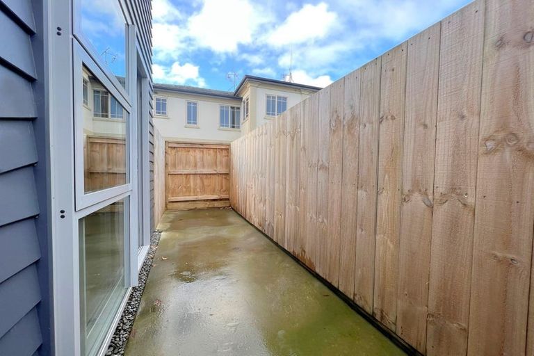 Photo of property in 1/5 Teddy Street, Whitiora, Hamilton, 3200