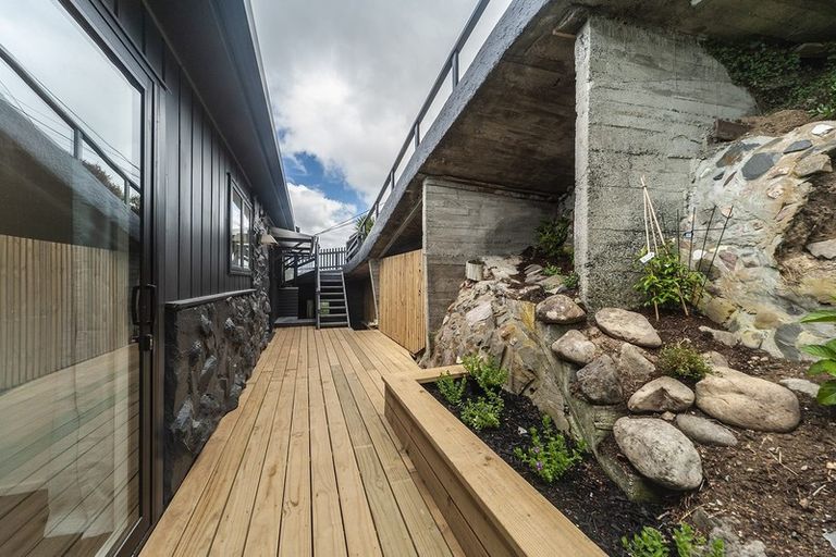 Photo of property in 43a Harbour View Road, Northland, Wellington, 6012