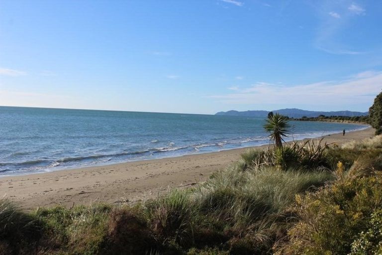 Photo of property in 252 Patons Rock Road, Patons Rock, Takaka, 7182