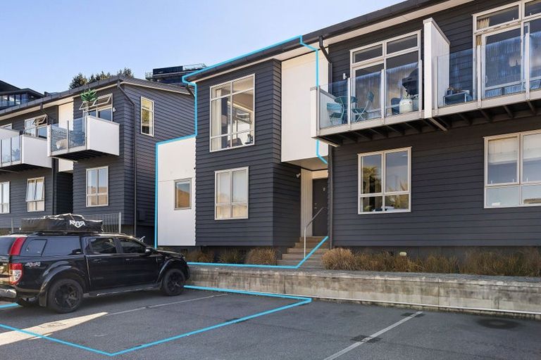 Photo of property in Greenstone Terraces, 13/716 Frankton Road, Queenstown, 9300