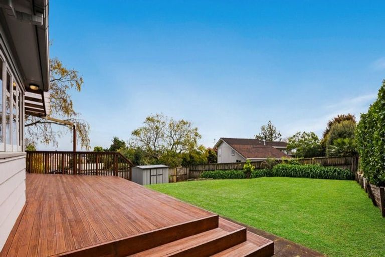 Photo of property in 16 Red Hill Road, Red Hill, Papakura, 2110