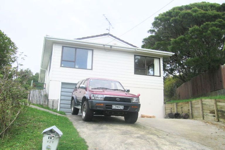 Photo of property in 181 Miromiro Road, Normandale, Lower Hutt, 5010