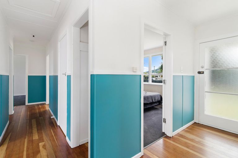 Photo of property in 13 Mahanga Road, Fairy Springs, Rotorua, 3015