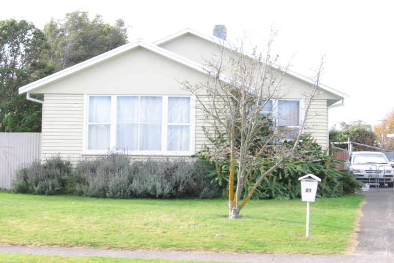 Photo of property in 21 Mclaren Crescent, Onekawa, Napier, 4110