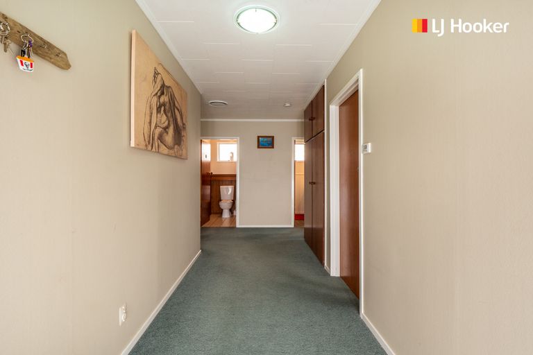 Photo of property in 33 Gorman Street, Macandrew Bay, Dunedin, 9014
