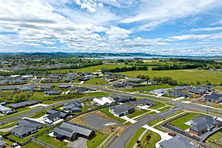 Photo of property in 6 Rylstone Way, Te Kauwhata, 3710