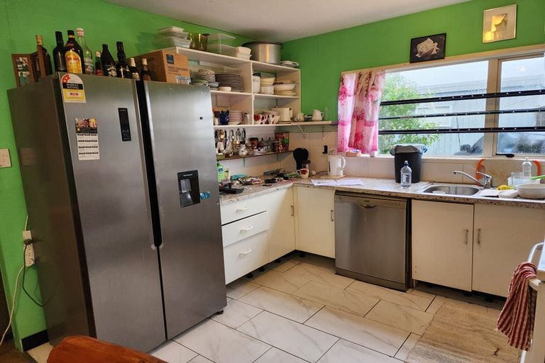 Photo of property in 31 Barneys Farm Road, Clendon Park, Auckland, 2103