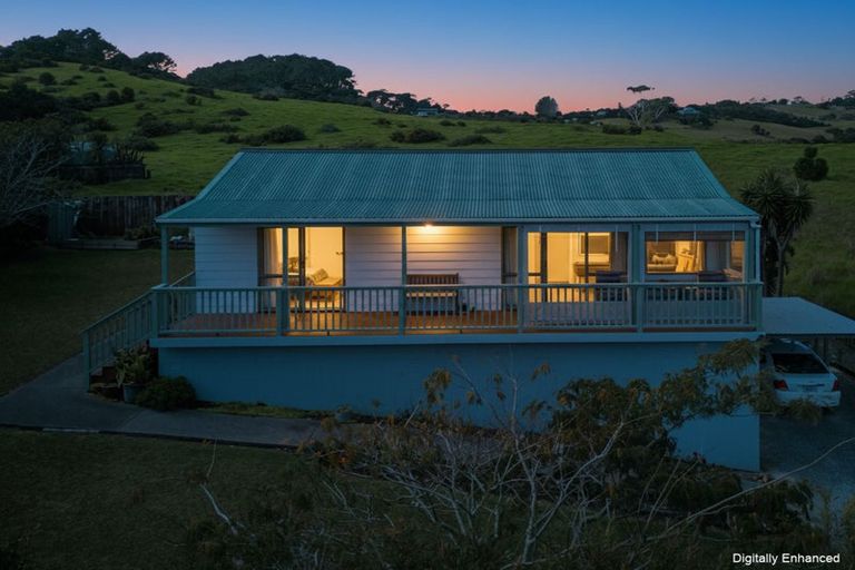 Photo of property in 16 Seascape Lane, Coopers Beach, 0420