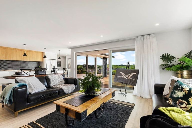 Photo of property in 150 Hitchen Road, Pokeno, 2402