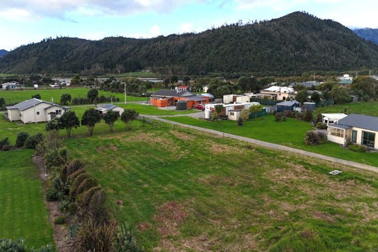 Photo of property in 1 Mumm Street, Mokihinui, Westport, 7891